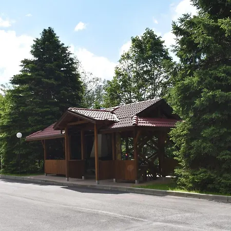 Hotel ловна резиденция длс извора Dewin